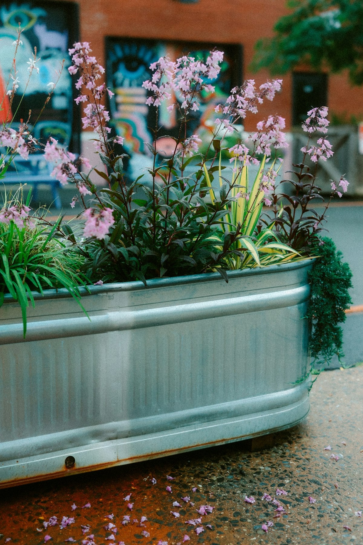 Galvanised steel planter set, angle view