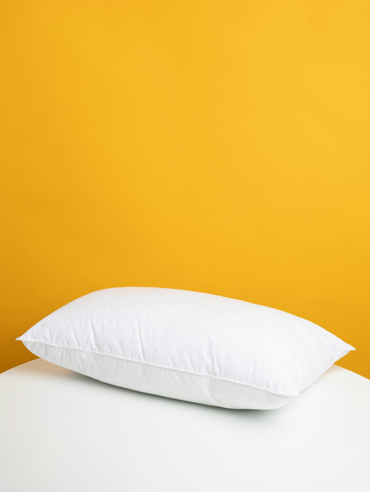 Memory foam pillow, pack of 2, angle view